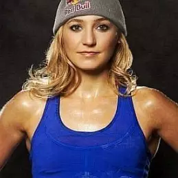 Sasha DiGiulian net worth