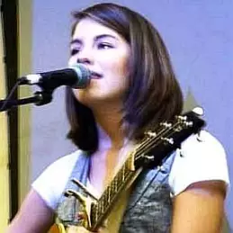 Bethany Dillon net worth