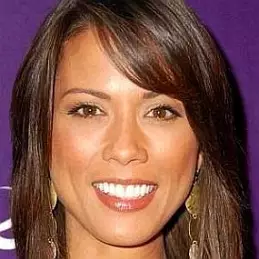 Lexa Doig net worth