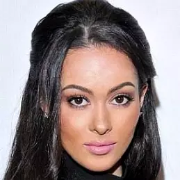 Ashley Doris net worth