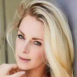 Hannah Douglass net worth