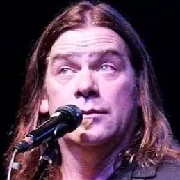 Alan Doyle net worth