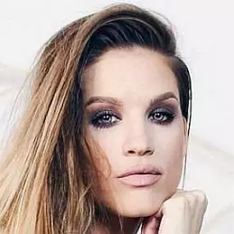 Karin Dragos net worth