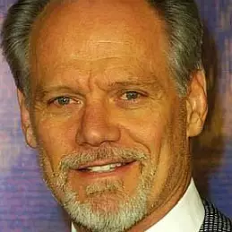 Fred Dryer net worth