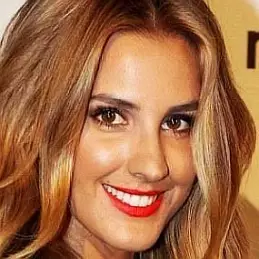 Laura Dundovic net worth