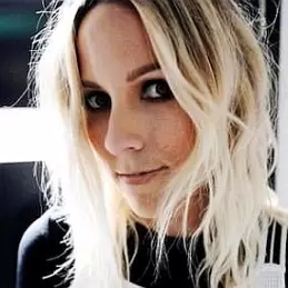 Jacey Duprie net worth