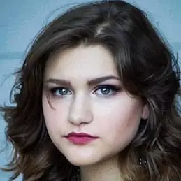 Ashton Edminster net worth