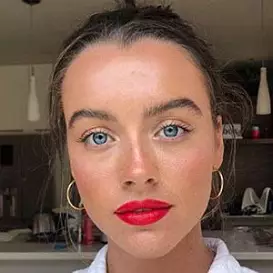 Madeleine Edwards net worth