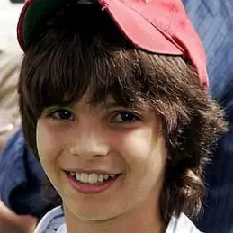 Zach Tyler Eisen net worth