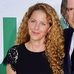 Debra Eisenstadt net worth