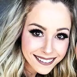 Stefanie EleventhGorgeous net worth
