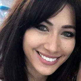 Elizabeth TheButtingHeads net worth