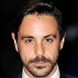 Emun Elliott net worth