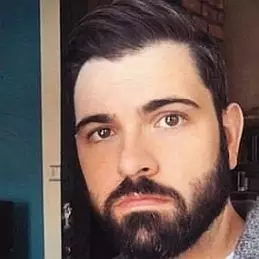 Adam Ellis net worth