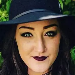 Emma Giordano net worth