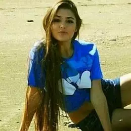 Hande Ercel net worth