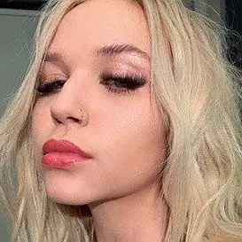 Cortney Erin net worth