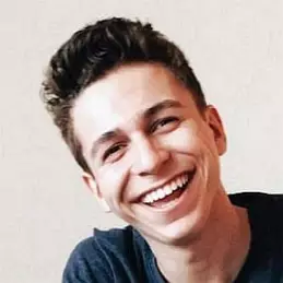 Gabe Erwin net worth