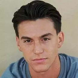 Marco Esparza net worth