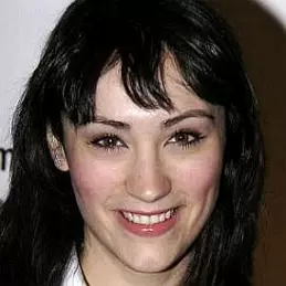 Eden Espinosa net worth