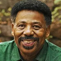 Tony Evans net worth