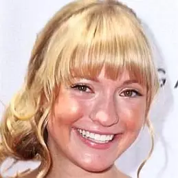 Ashlee Füss net worth