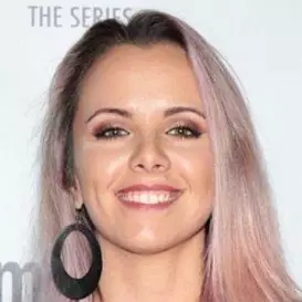 Denise Faro net worth