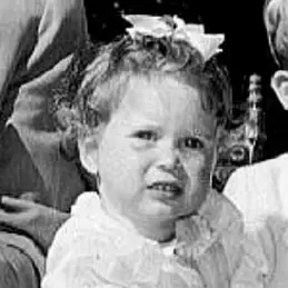 Prudence Farrow net worth