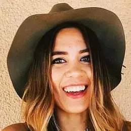 Amanda Faye net worth