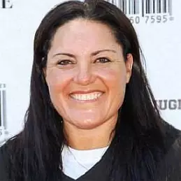 Lisa Fernandez net worth