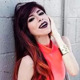 Alexa Ferr net worth