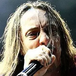 Andrea Ferro net worth