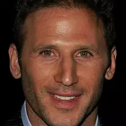 Mark Feuerstein net worth