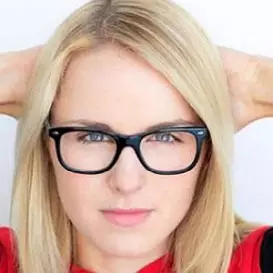 Analesa Caitlyn Fisher net worth