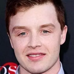 Noel Fisher net worth