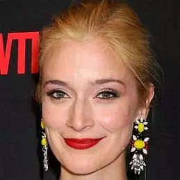 Caitlin Fitzgerald net worth