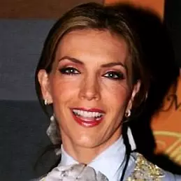 Laura Flores net worth