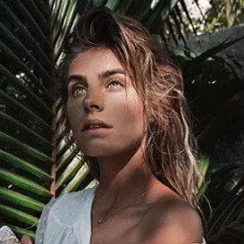 Debi Flugge net worth