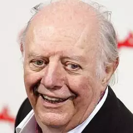 Dario Fo net worth