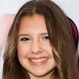 Alina Foley net worth