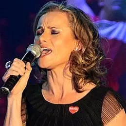 Amaya Forch net worth