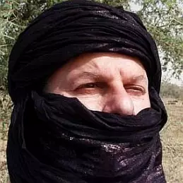 Alan Dean Foster net worth