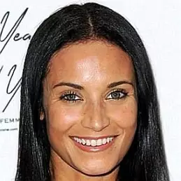 Zena Foster net worth