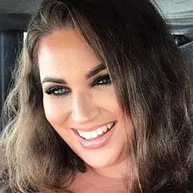 Yazmin Fox net worth