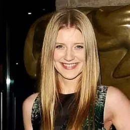 Poppy Lee Friar net worth