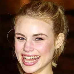 Lucy Fry net worth