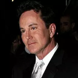 Davis Gaines net worth