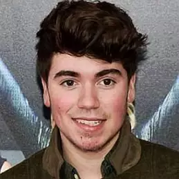 Noah Galvin net worth
