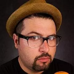 Eddie Garcia net worth