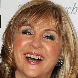 Lesley Garrett net worth